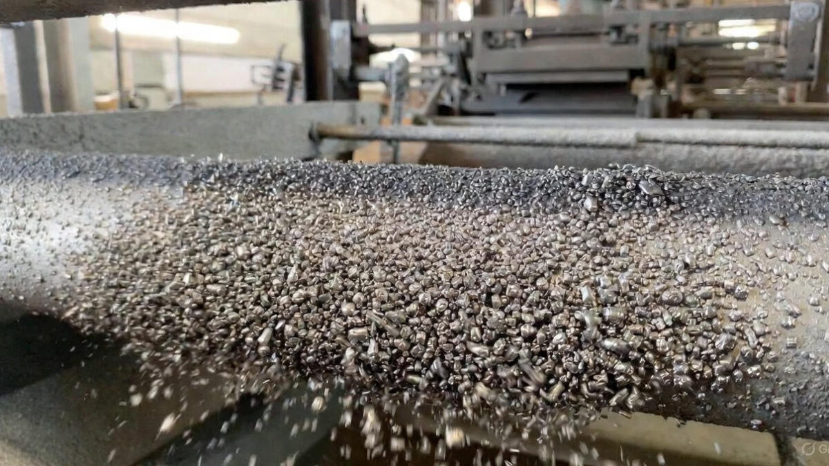 پودر روی در گالوانیزه‌کاری؛ کاربردها، مزایا و نکات مهم استفاده